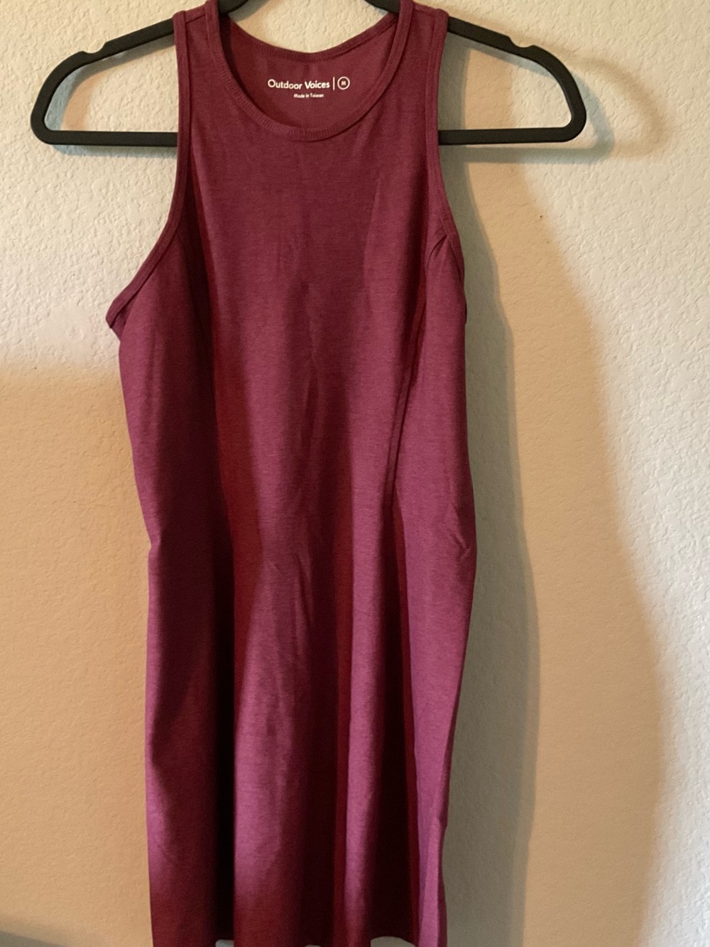 Outdoor Voices Maroon Scoop Neck Tank